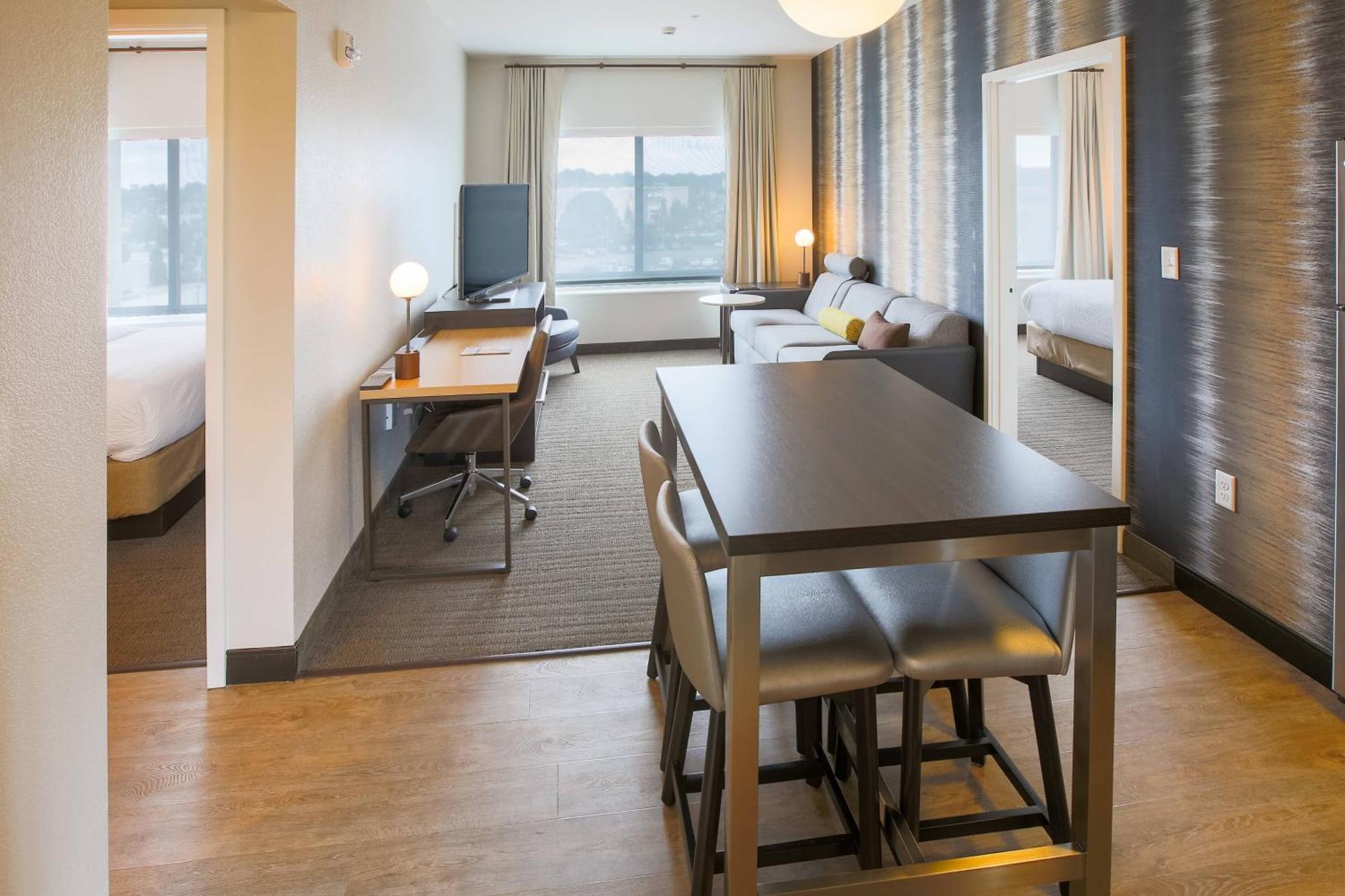 Residence Inn By Marriott Louisville East/Oxmoor Екстер'єр фото